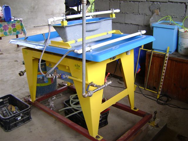 gold recovery device
